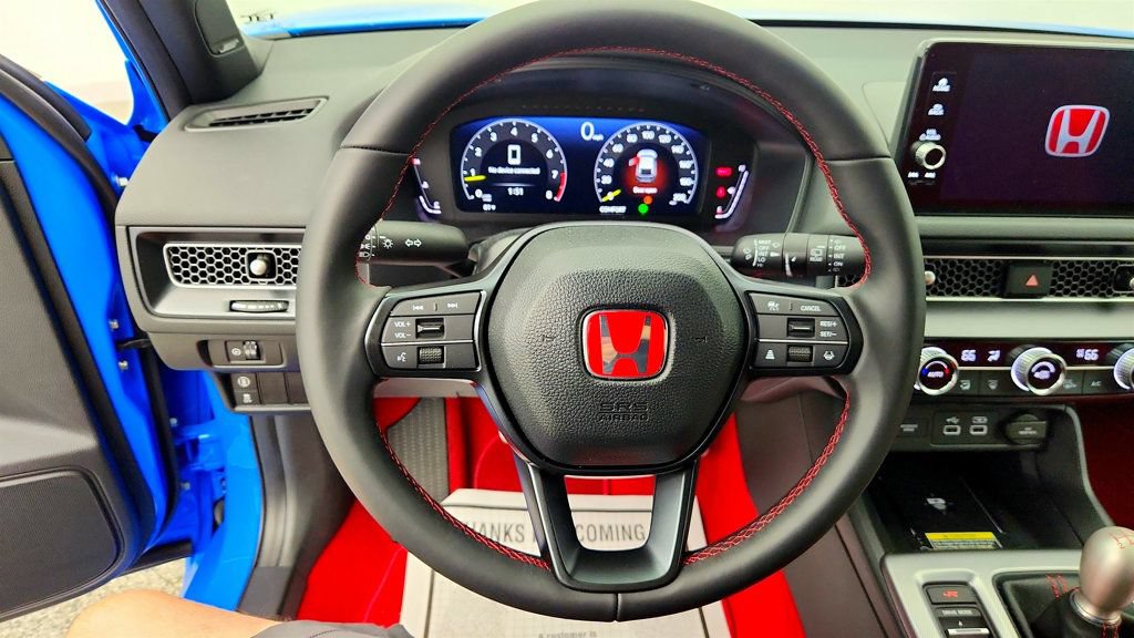 Used 2025 Honda Civic Type R image 13