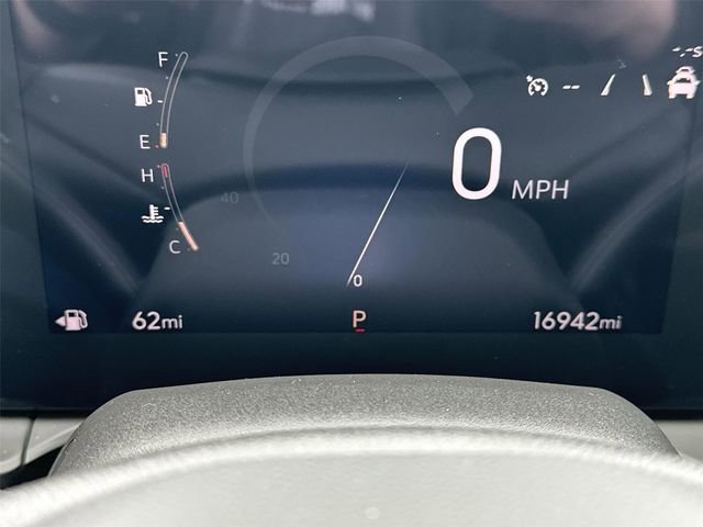 Certified 2025 Buick Envista Sport Touring image 11