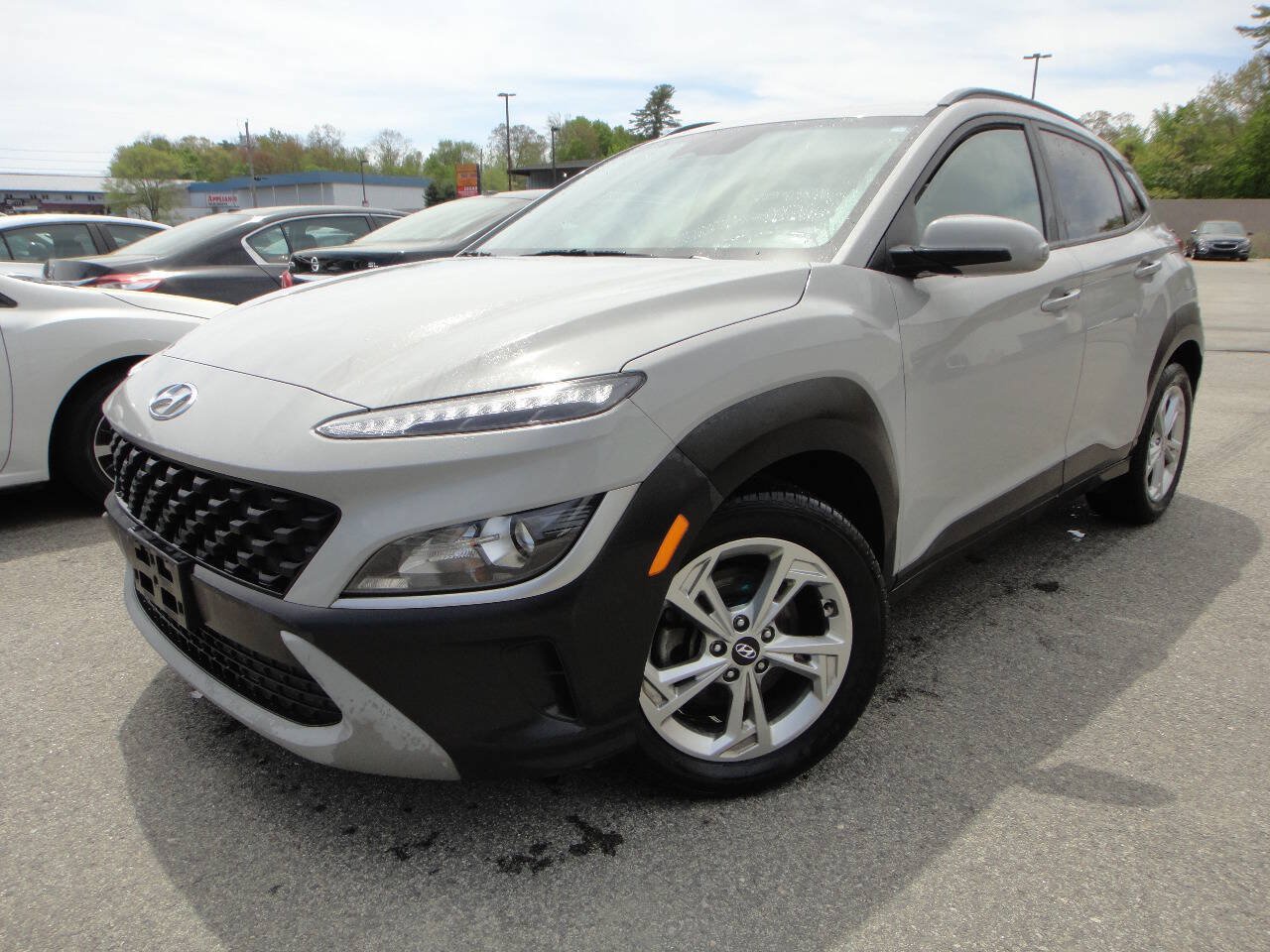 Used 2022 Hyundai Kona SEL w/ Winter Weather Package