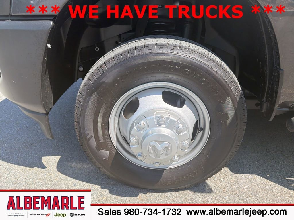Used 2024 RAM 3500 Tradesman AWD/4WD image 7