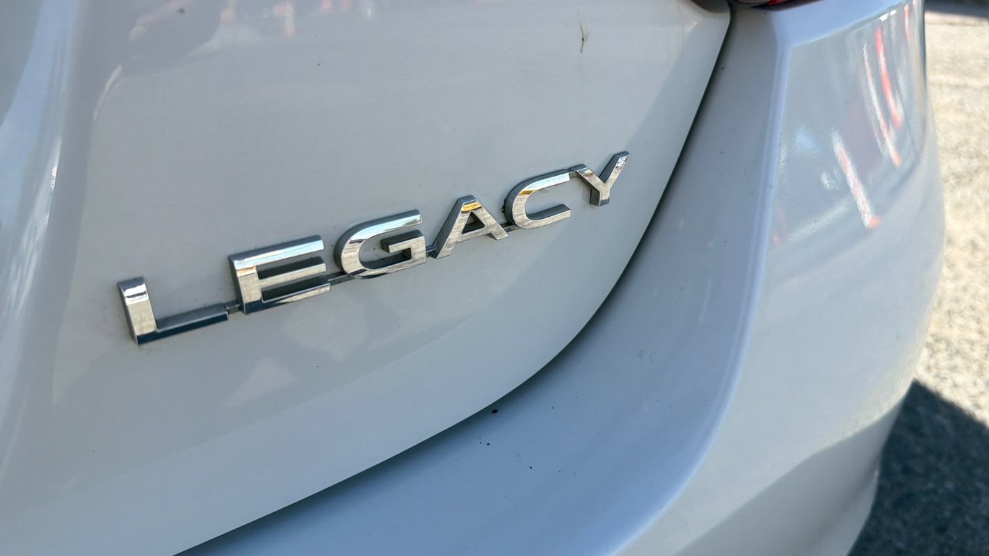 Used 2015 Subaru Legacy 2.5i Limited AWD/4WD image 26
