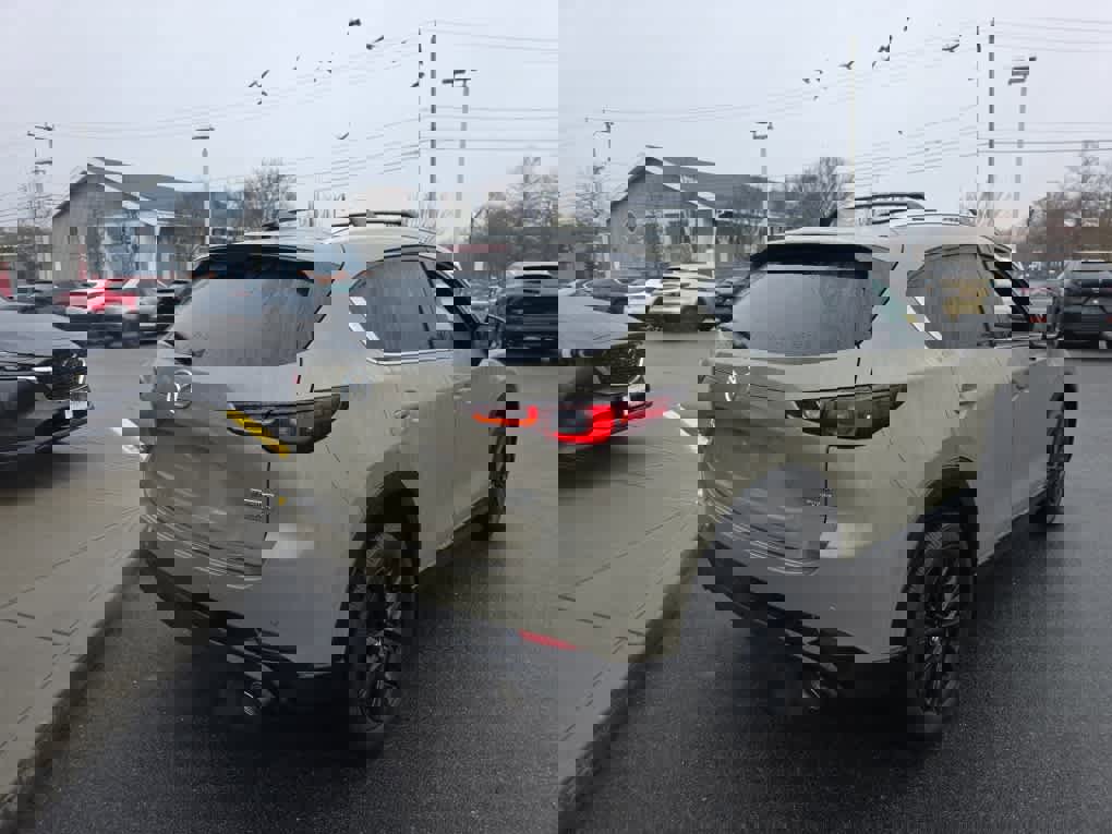 Used 2025 MAZDA CX-5 Carbon Edition image 6