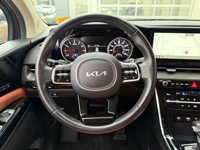 Used 2022 Kia Carnival SX image 22
