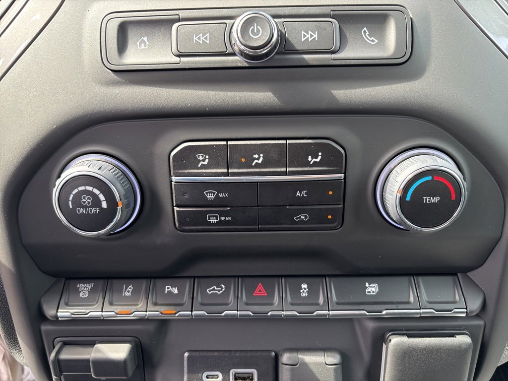 New 2025 Chevrolet Silverado 2500 Custom w/ Custom Value Package image 20