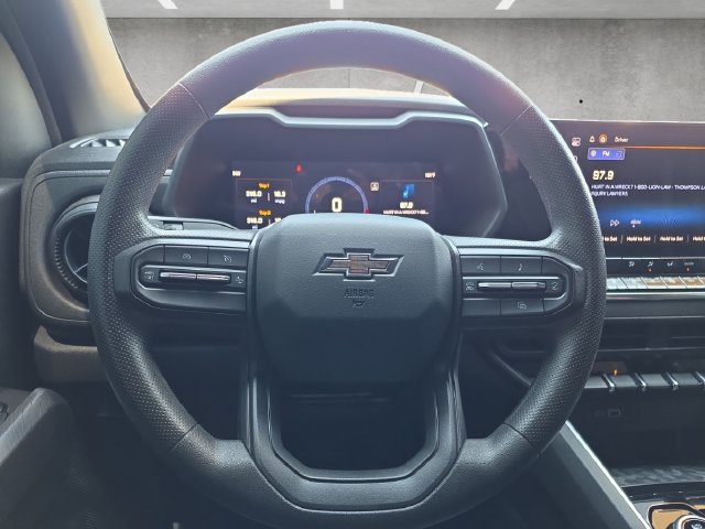 Used 2025 Chevrolet Colorado Trail Boss AWD/4WD image 21