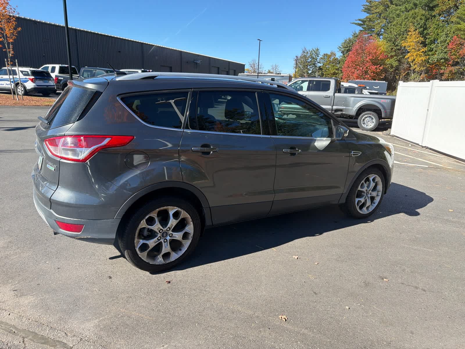 Used 2015 Ford Escape Titanium w/ Equipment Group 301A FWD image 8