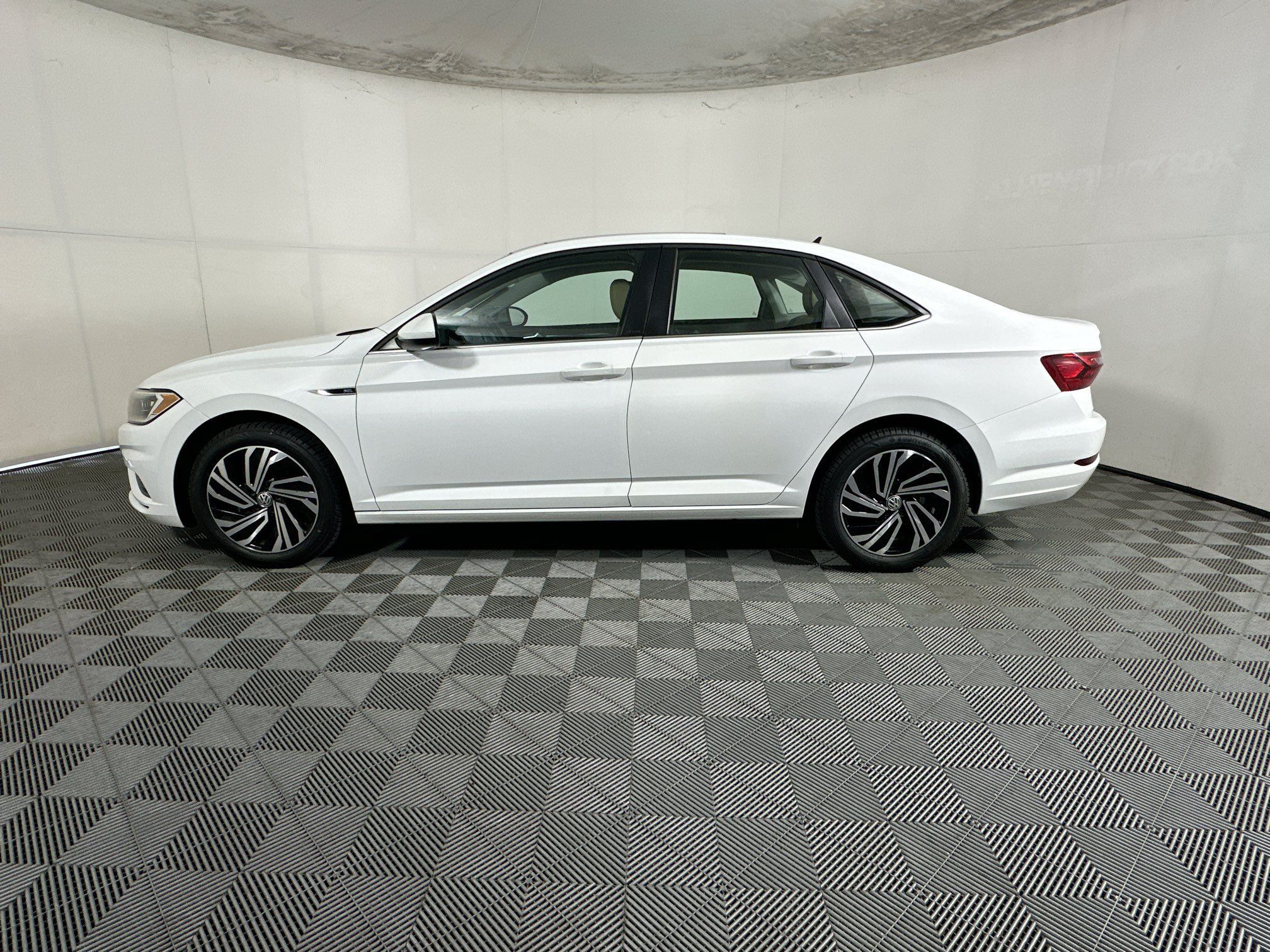 Used 2021 Volkswagen Jetta SEL FWD image 6