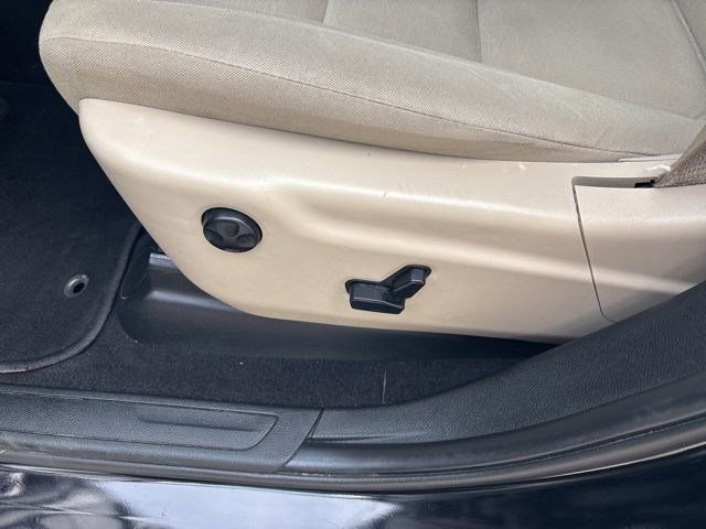 Used 2020 Dodge Durango SXT image 12