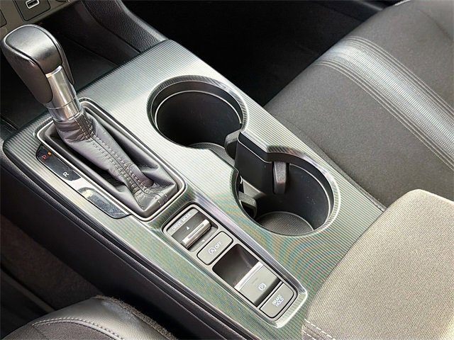 Used 2024 Honda Civic Sport image 25