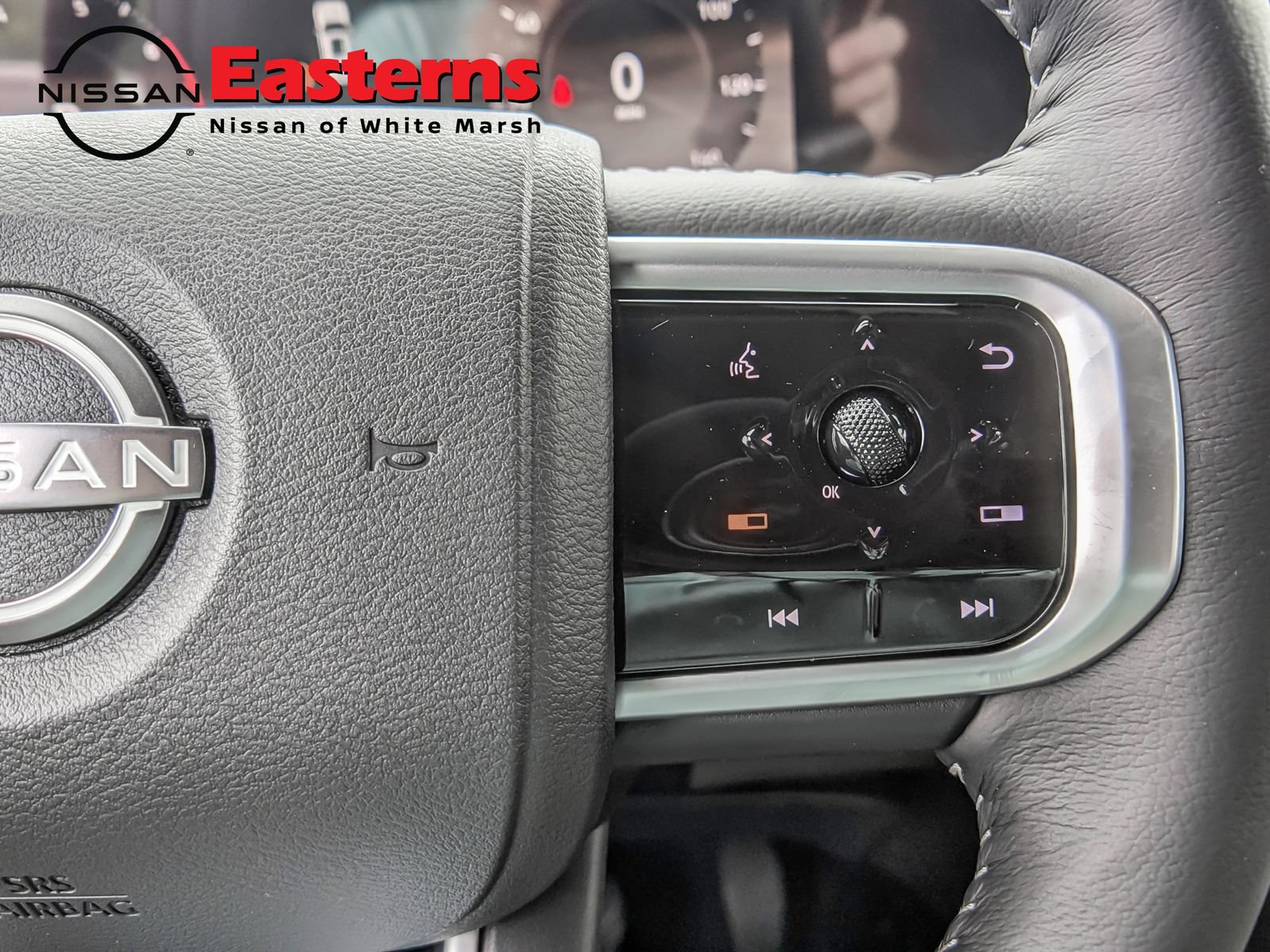 New 2026 Nissan Armada SL w/ Captain's Chari Seat Package AWD/4WD image 17