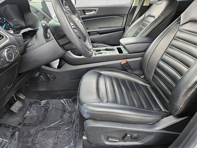 Used 2022 Ford Edge SEL w/ Convenience Package AWD/4WD image 16