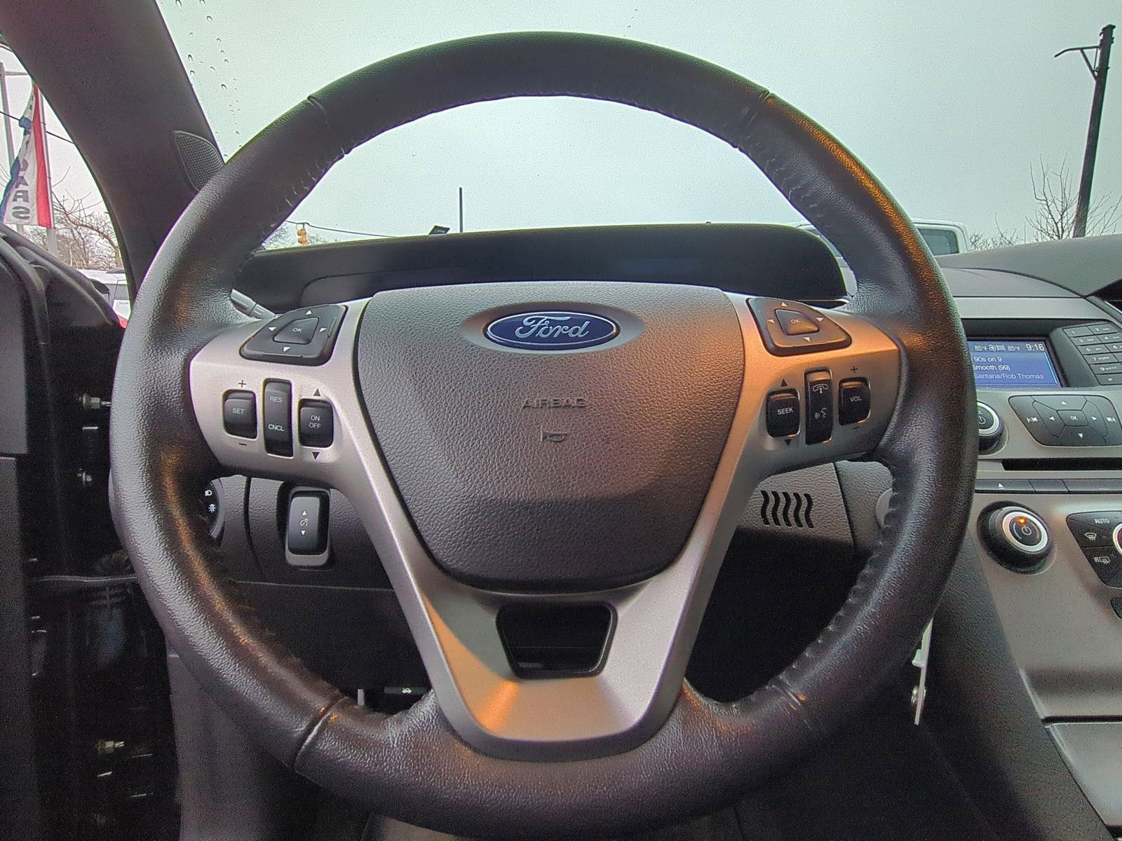 Used 2018 Ford Taurus SEL image 25