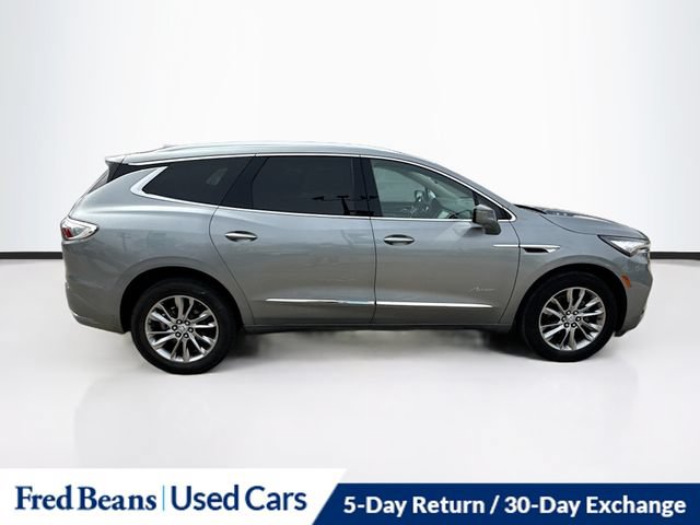 Used 2024 Buick Enclave Avenir w/ Avenir Technology Package AWD/4WD image 12