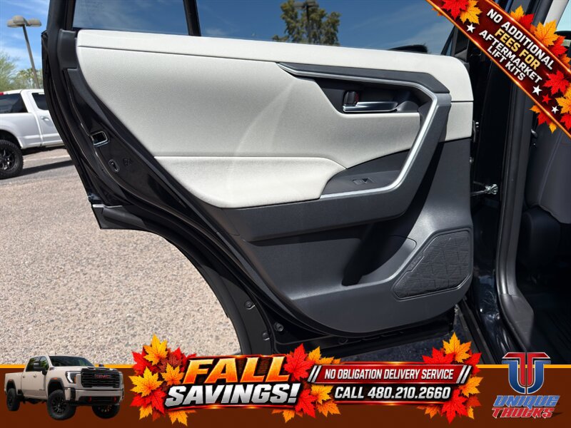 Used 2025 Toyota RAV4 XLE w/ Convenience Package AWD/4WD image 20