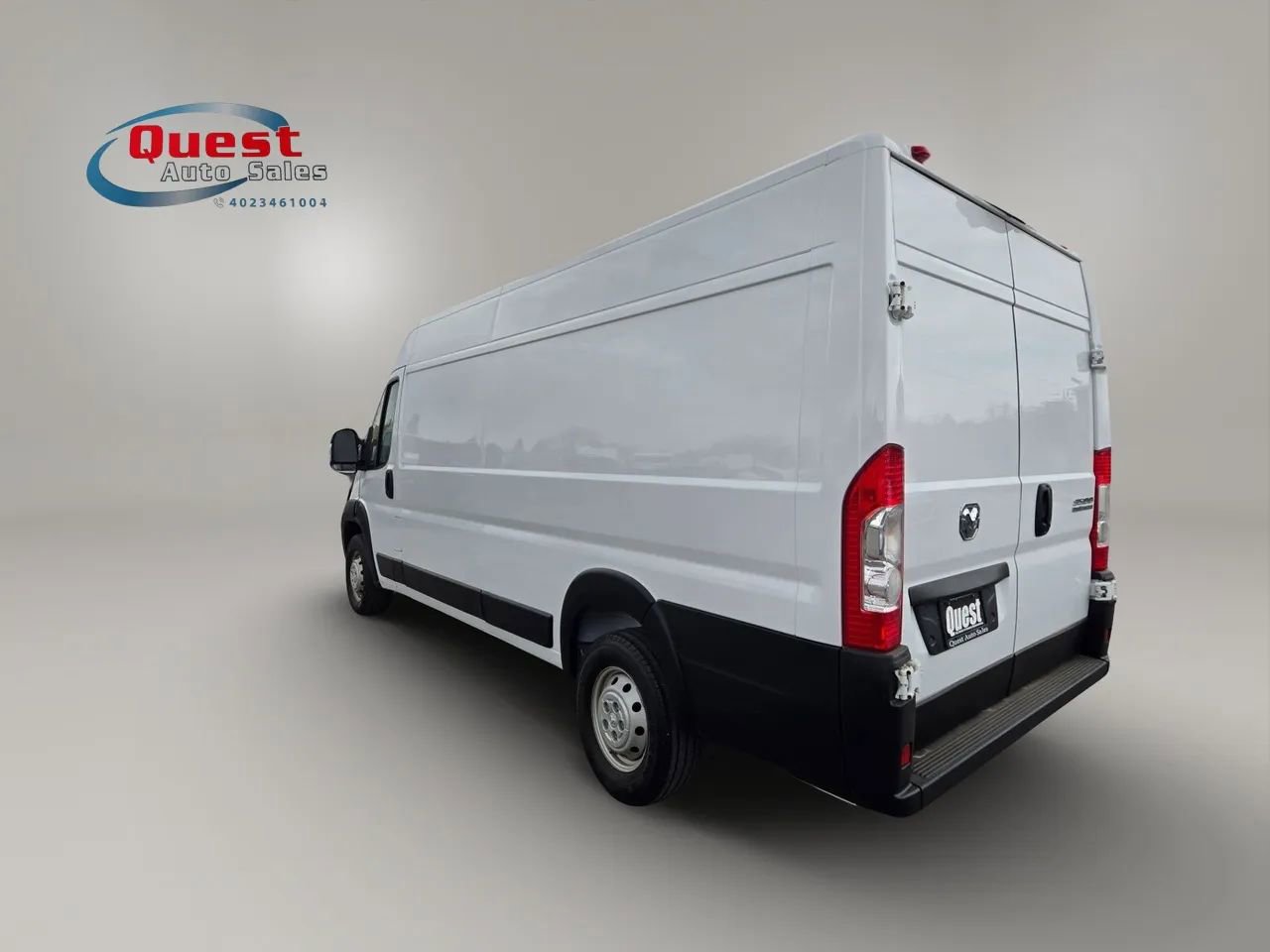 Used 2023 RAM ProMaster 3500 w/ Driver Convenience Group FWD image 5