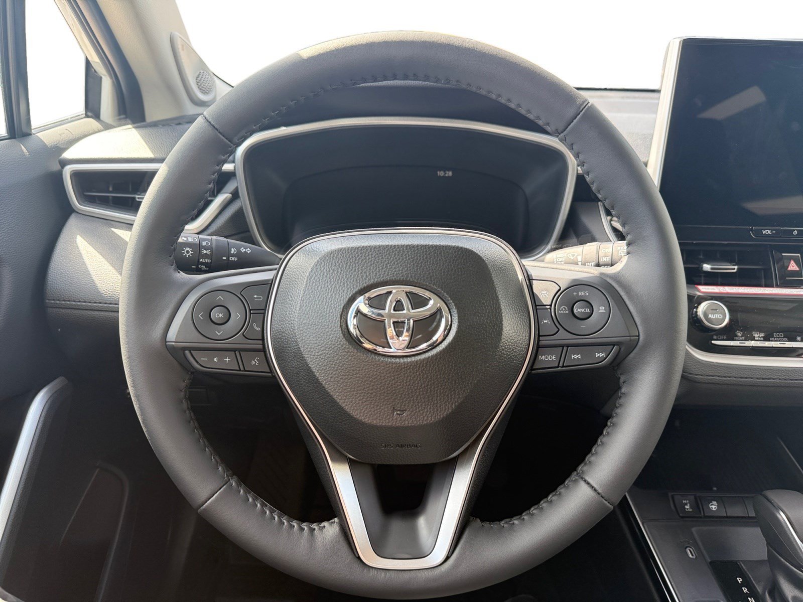 New 2026 Toyota Corolla Cross XLE w/ Convenience Package AWD/4WD image 11