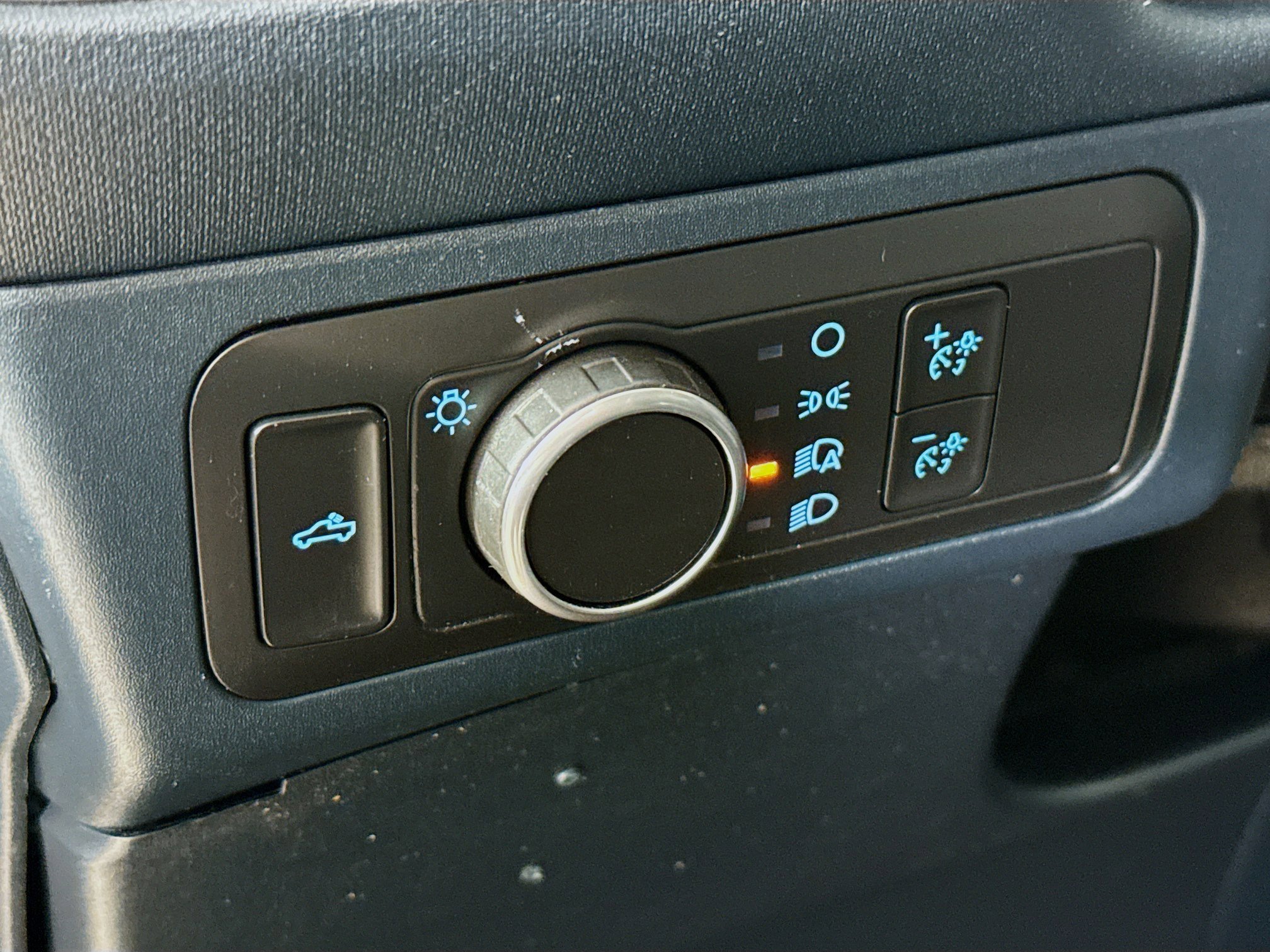 Used 2022 Ford Maverick XL w/ Equipment Group 100A Standard image 9