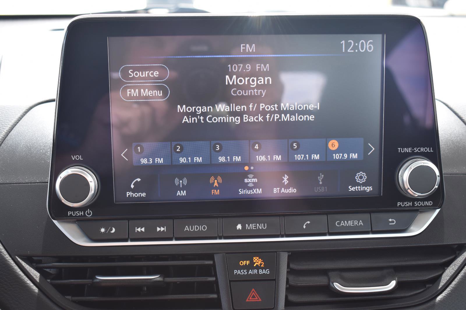 Used 2025 Nissan Altima 2.5 S image 31