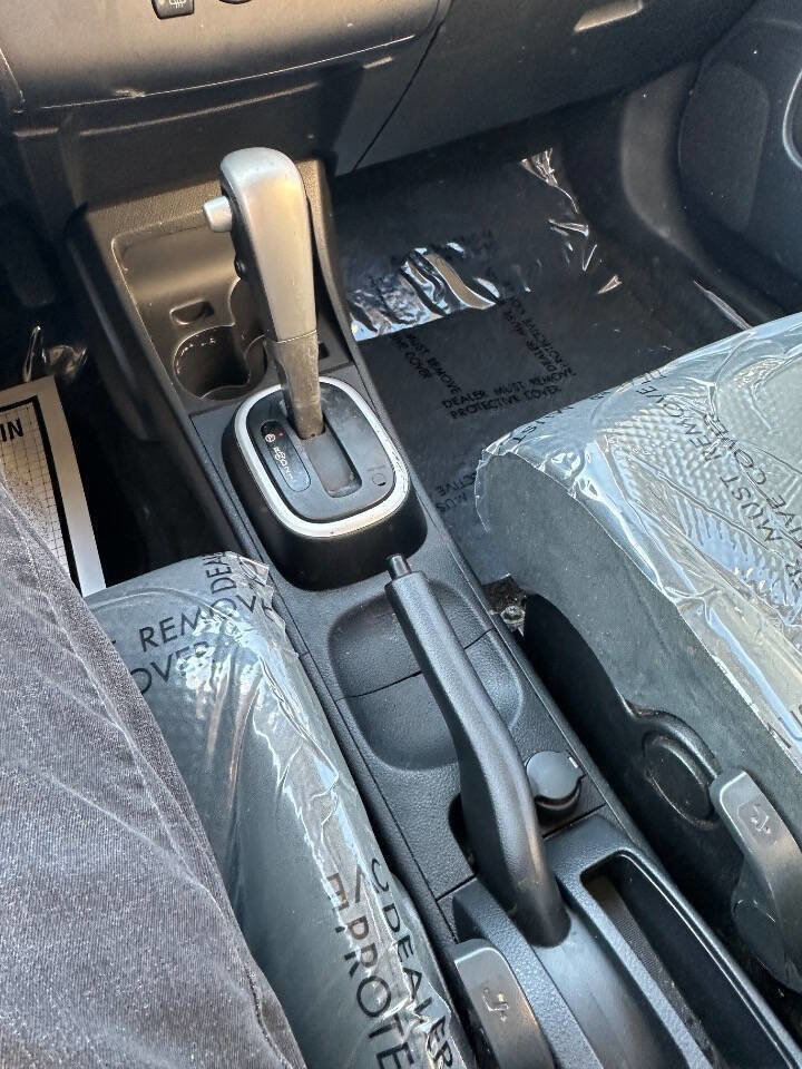 Used 2012 Nissan Versa 1.8 S w/ Plus Pkg image 14