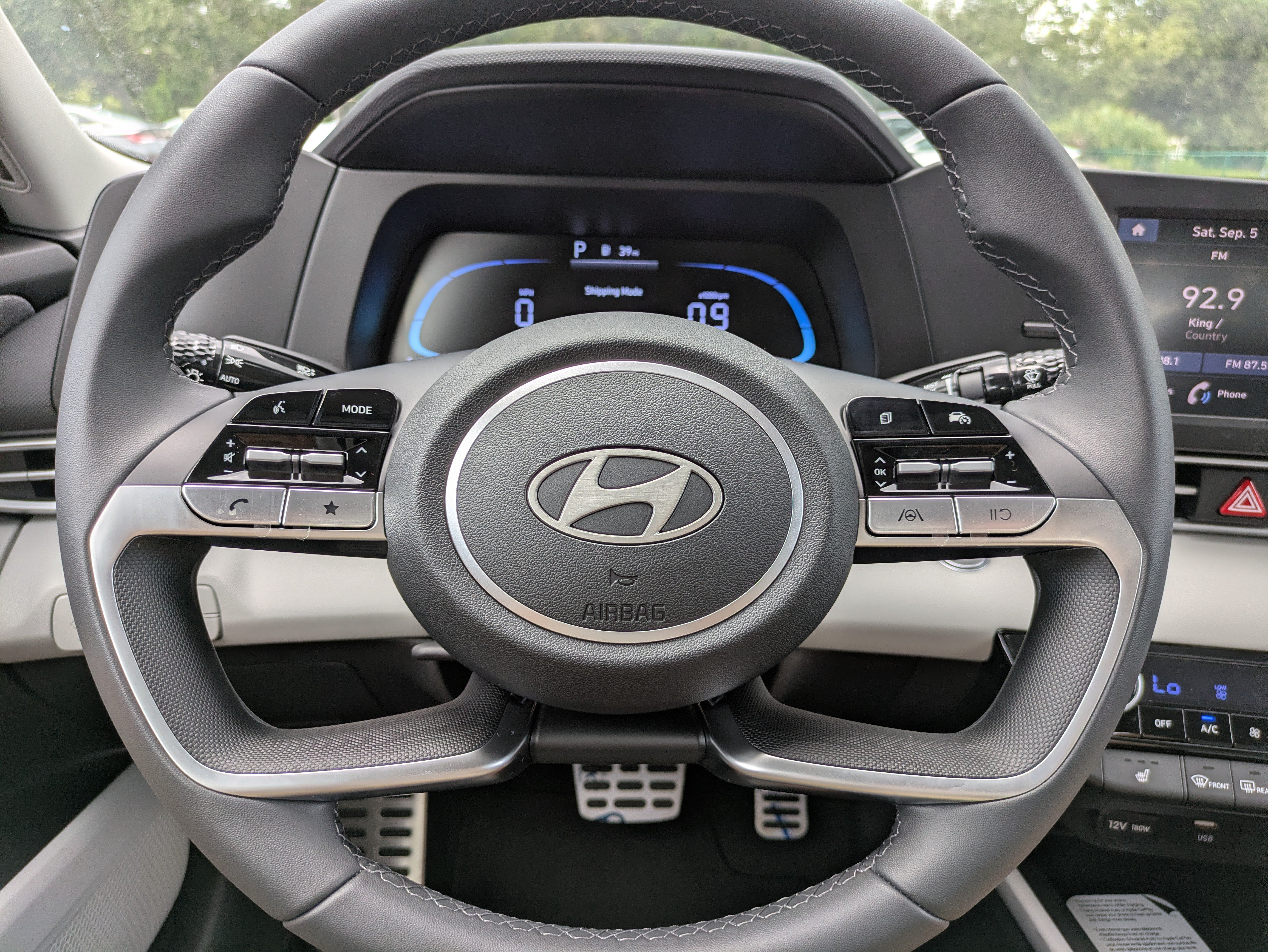 New 2026 Hyundai Elantra SEL Sport FWD image 21