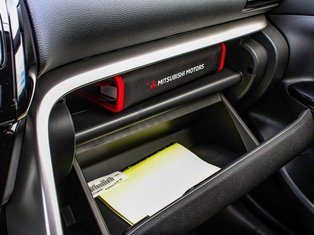 New 2026 Mitsubishi Eclipse Cross LE image 19