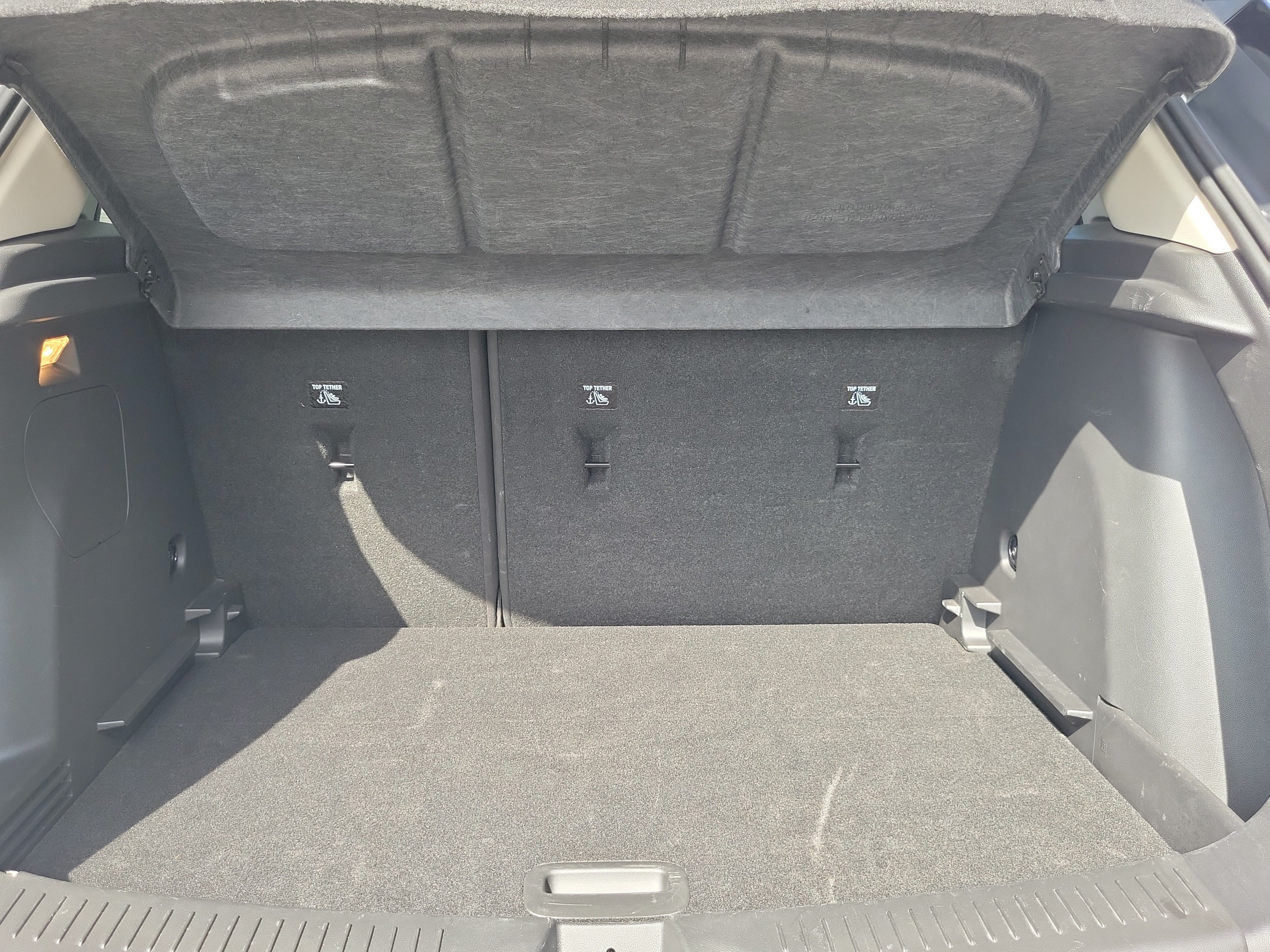 Used 2023 Buick Encore GX Preferred w/ Cold Weather Comfort Package FWD image 16