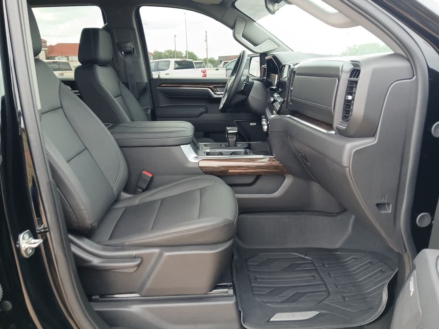 Used 2026 GMC Sierra 1500 Elevation w/ Elevation Premium Package AWD/4WD image 57