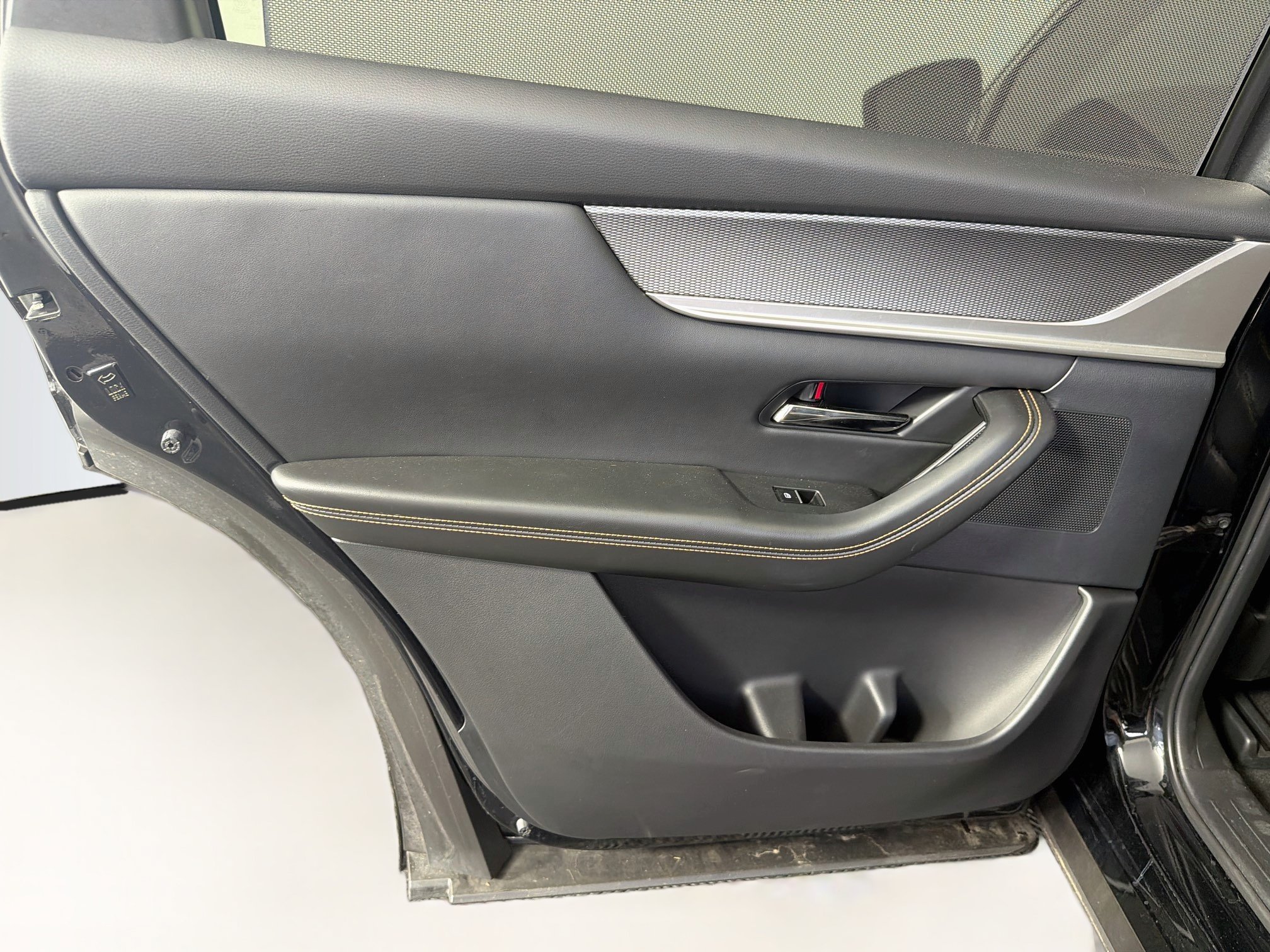 Used 2024 MAZDA CX-90 Plug-In Hybrid w/ Premium Pkg AWD/4WD image 28