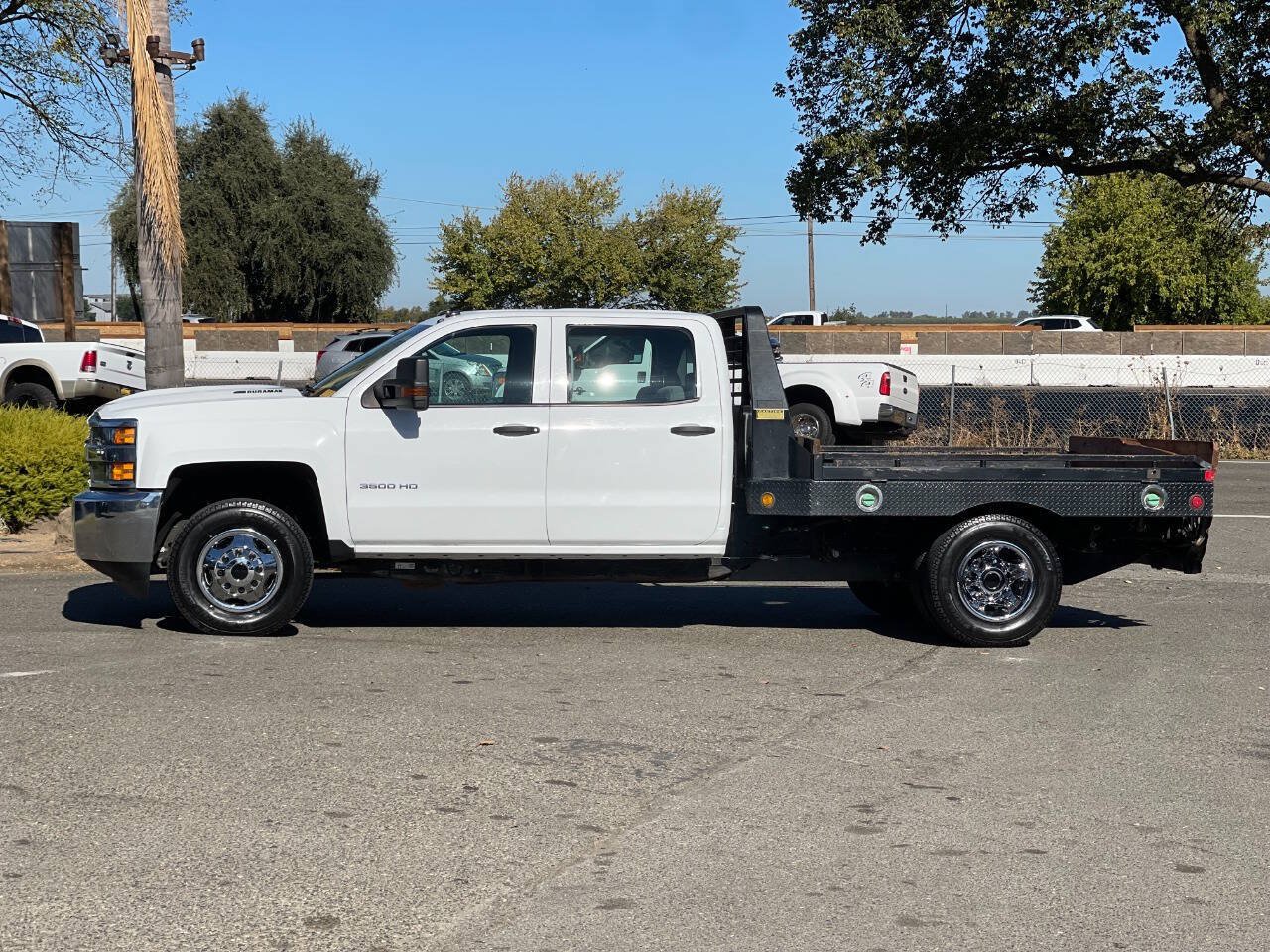 Used 2017 Chevrolet Silverado 3500 W/T w/ WT Convenience Package AWD/4WD image 3