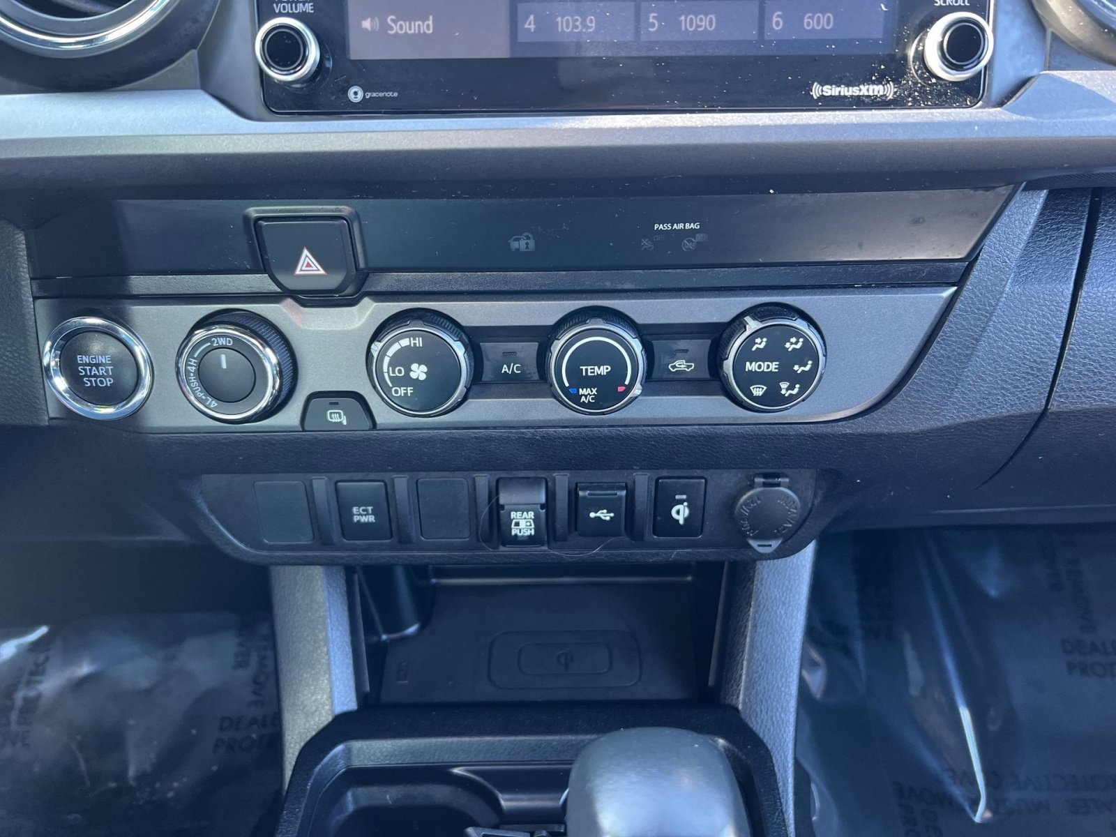 Used 2020 Toyota Tacoma TRD Sport image 20