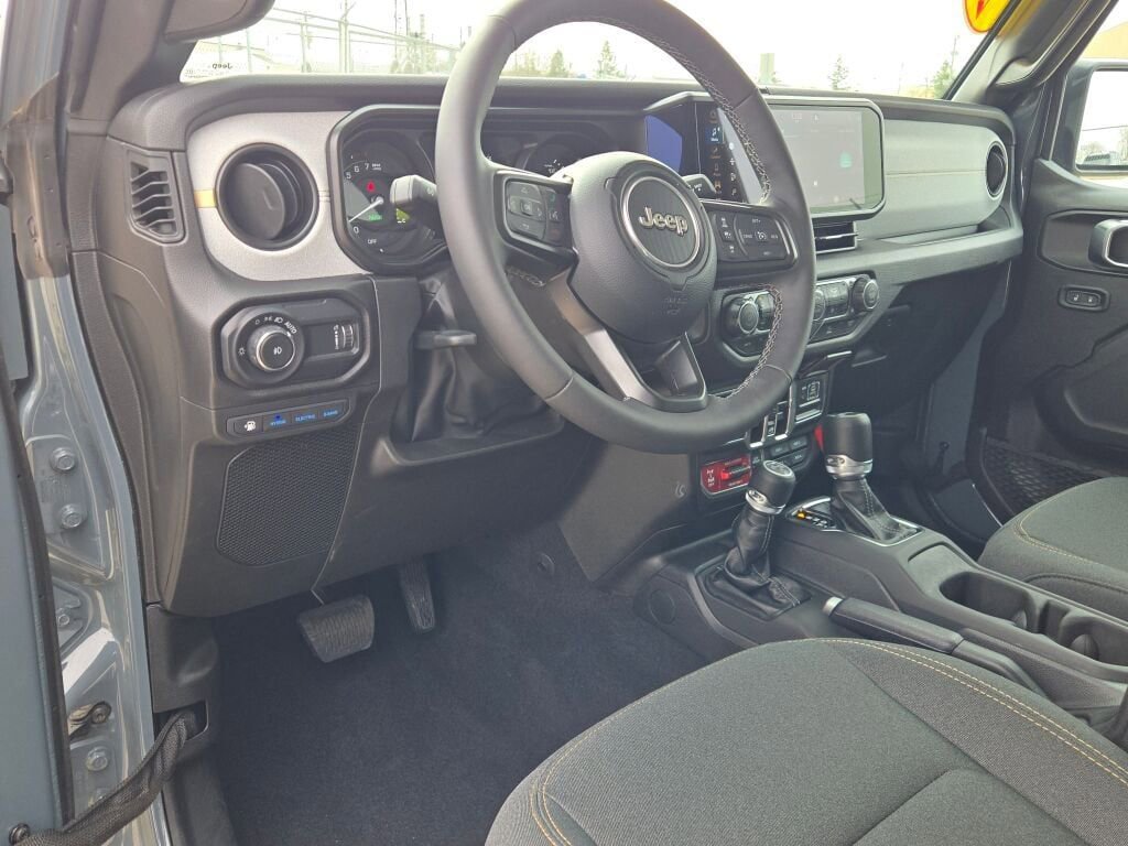 Used 2025 Jeep Wrangler Unlimited Sport S 4xe image 19