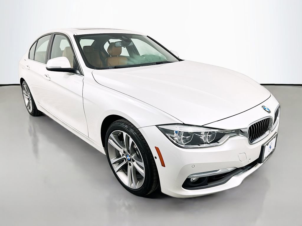 Used 2016 BMW 340i Sedan RWD image 3