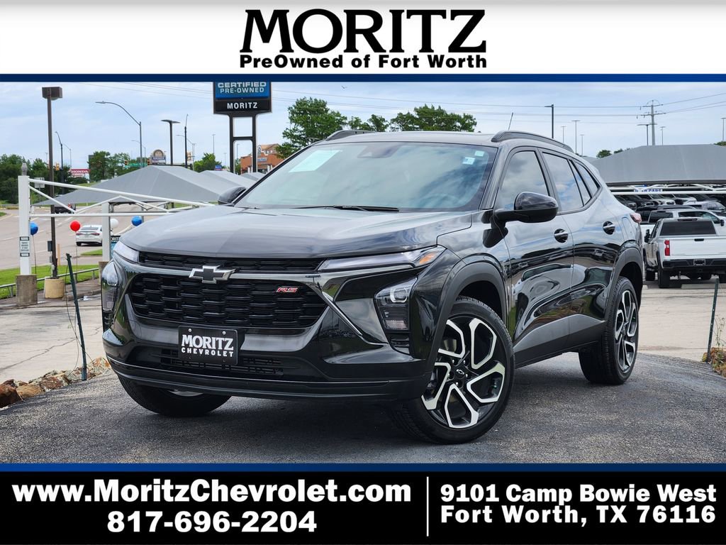 Certified 2025 Chevrolet Trax RS w/ Sunroof Package FWD image 1
