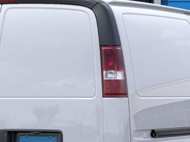 New 2026 Chevrolet Express 2500 w/ Driver Convenience Package RWD image 11