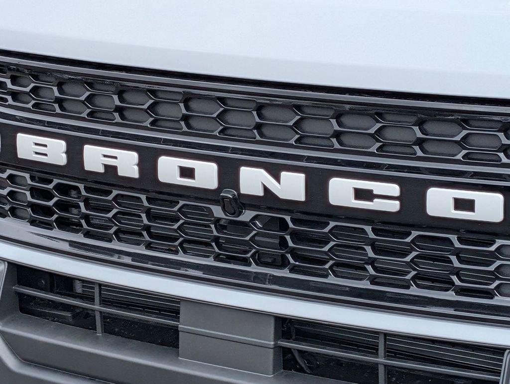 New 2026 Ford Bronco Sport Outer Banks image 13