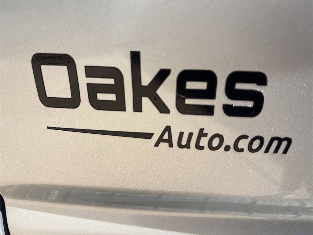 Used 2023 GMC Sierra 3500 Denali w/ Denali Ultimate Package image 39