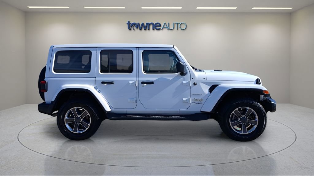 Used 2022 Jeep Wrangler Unlimited Sahara w/ LED Lighting Group image 5