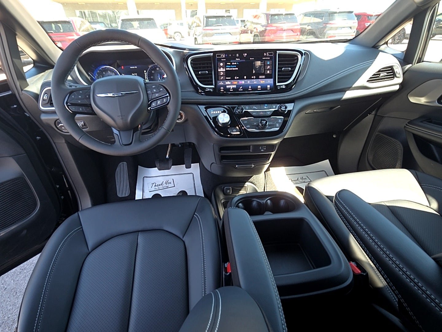 New 2026 Chrysler Pacifica Select w/ S Appearance Package FWD image 13