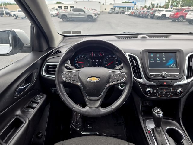 Used 2018 Chevrolet Equinox LT FWD image 21