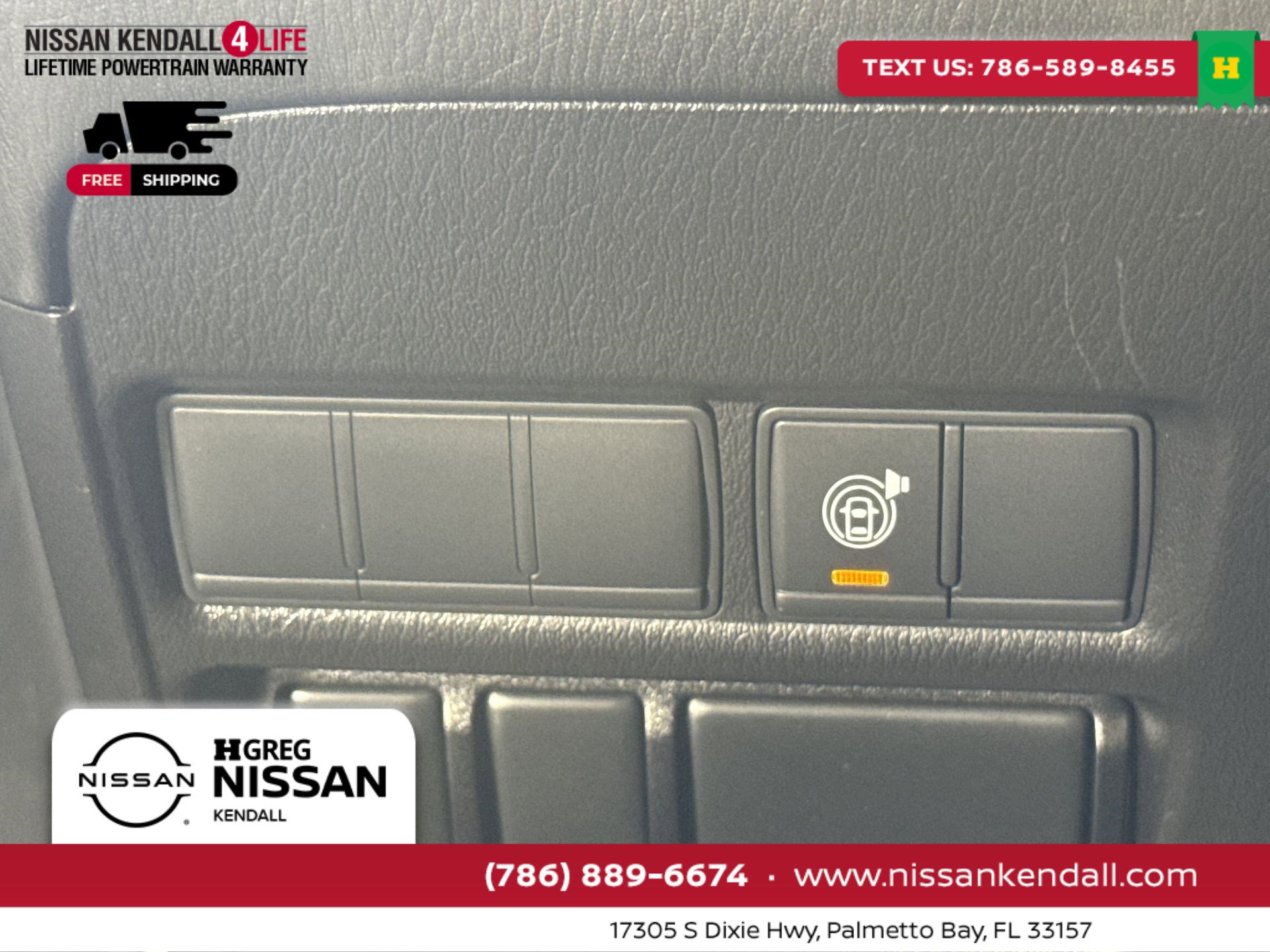 Used 2021 Nissan Armada SV image 26