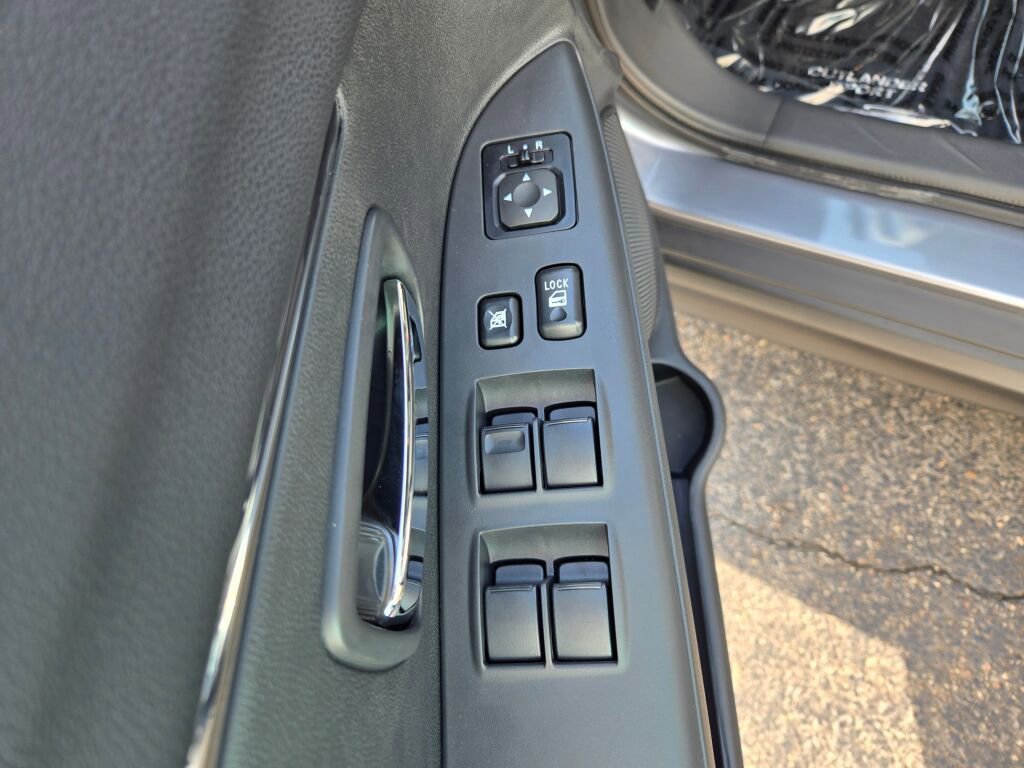New 2025 Mitsubishi Outlander Sport ES image 17