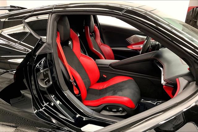 Used 2023 Chevrolet Corvette Stingray Premium Cpe w/ Battery Protection Package RWD image 8