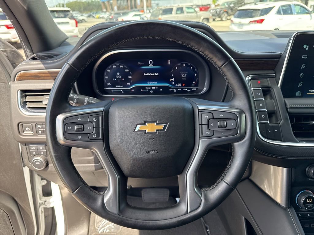 Used 2023 Chevrolet Suburban Premier AWD/4WD image 16