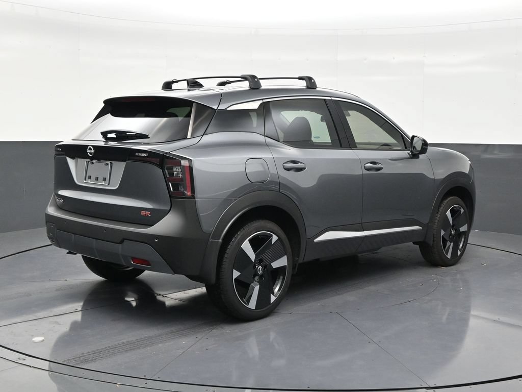 Used 2026 Nissan Kicks SR FWD image 5