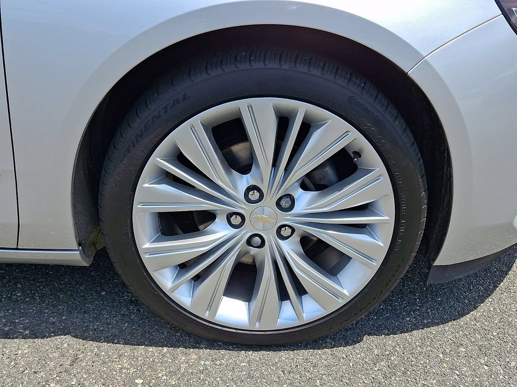Used 2015 Chevrolet Impala LTZ FWD image 8