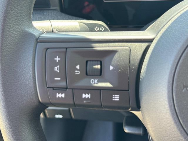 New 2026 Nissan Kicks SV image 25