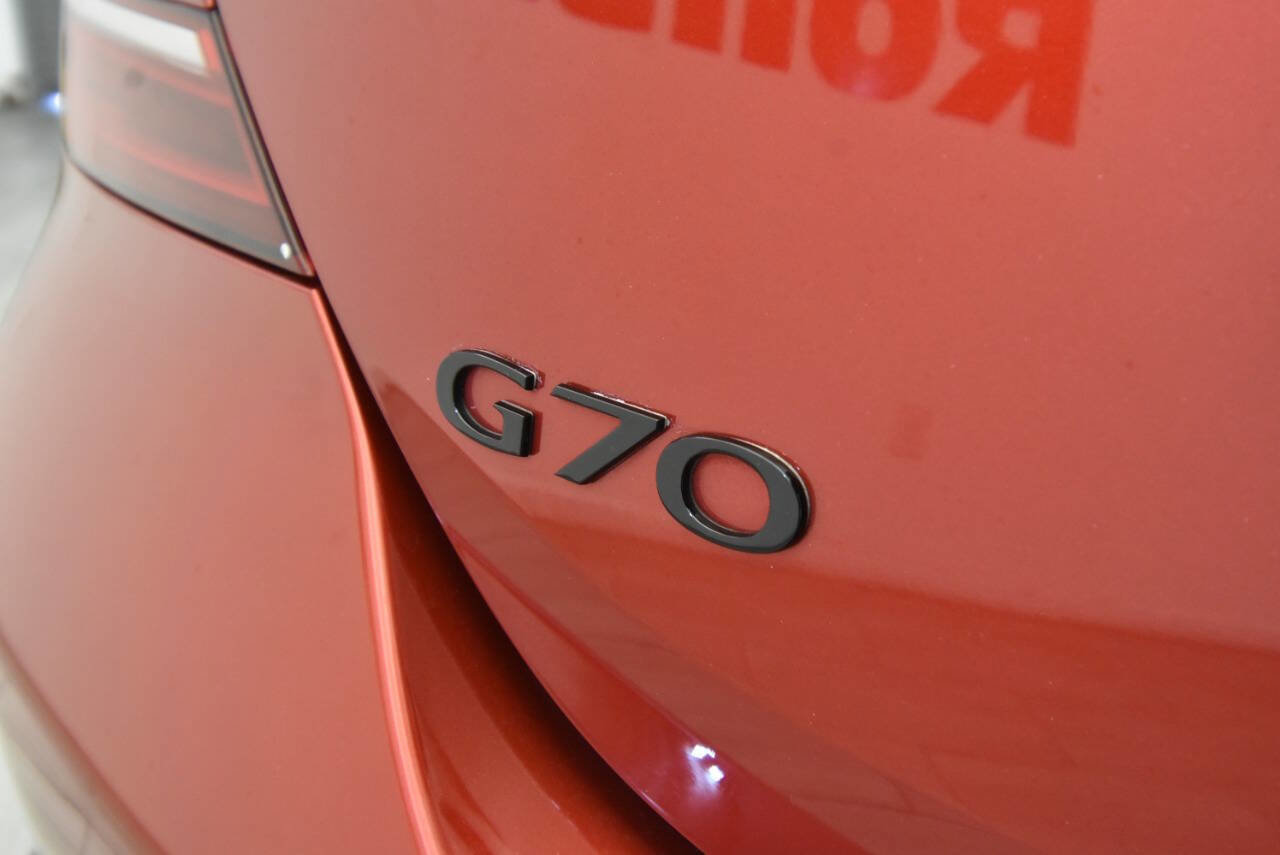 Used 2022 Genesis G70 2.0T w/ Prestige Package image 34