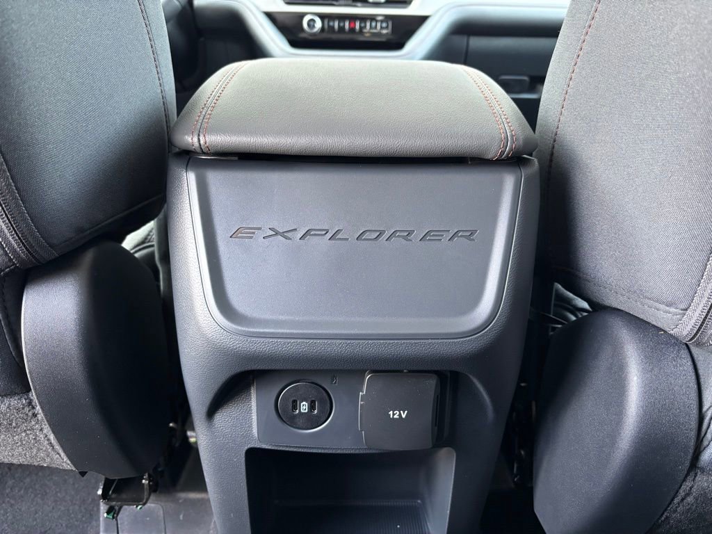 New 2026 Ford Explorer Active image 23