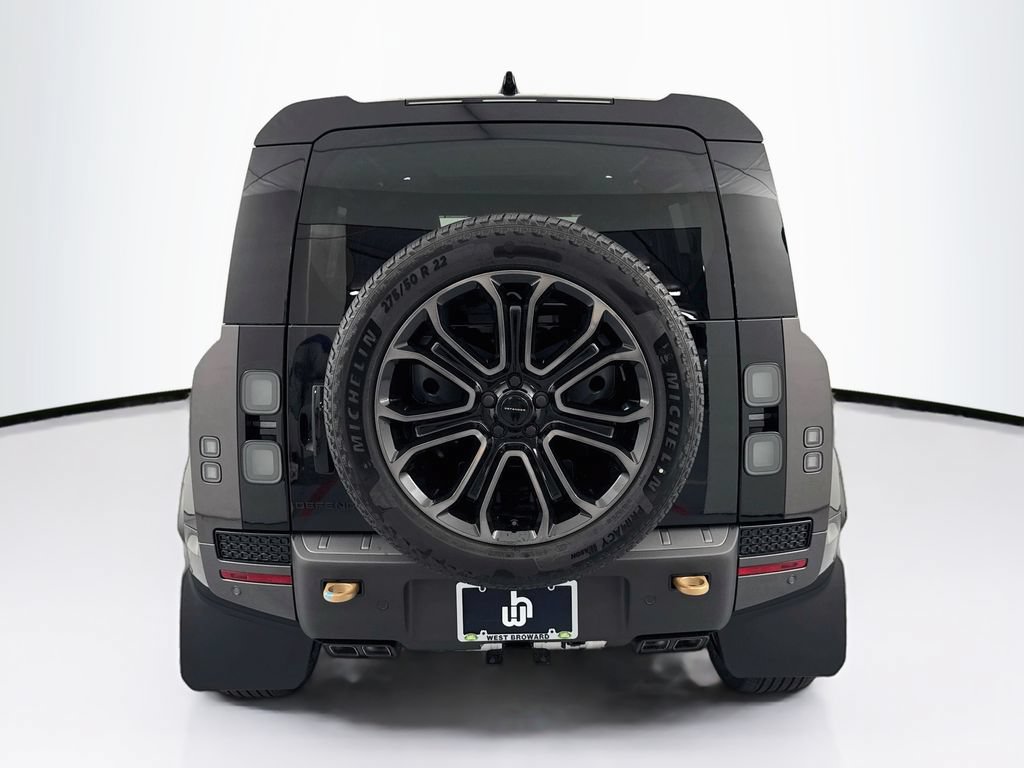 New 2026 Land Rover Defender 110 OCTA AWD/4WD image 6