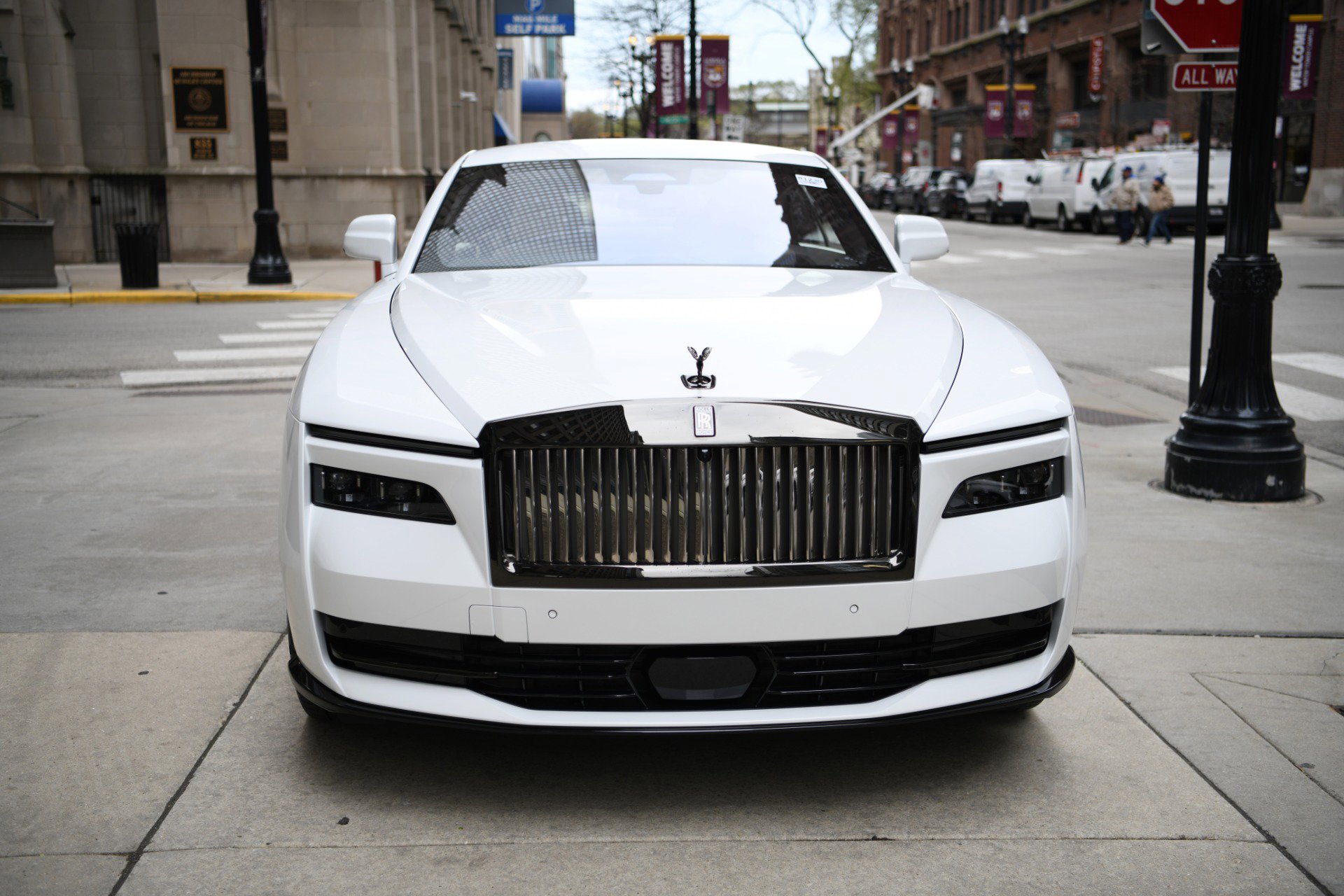 New 2025 Rolls-Royce Spectre Black Badge image 2